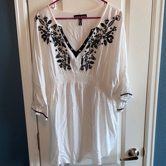 Love & Legend Tops - Love & Legend White Tunic with Black Embroidery